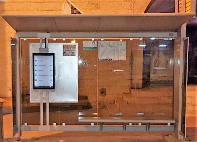 Papercast e-paper bus stops at JTMT